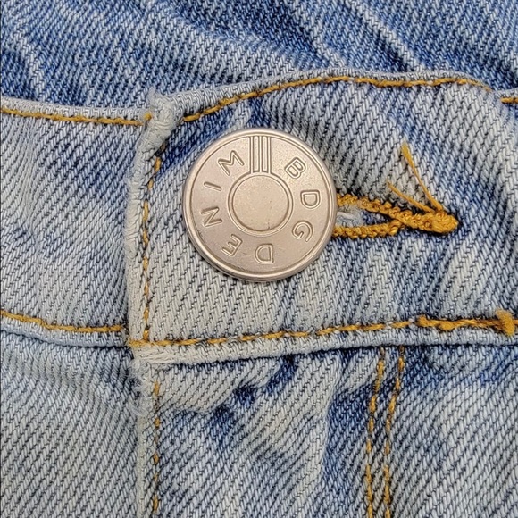 BDG Extreme Destroyed High Waist Jeans size 26 - Picture 5 of 7